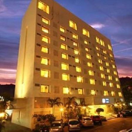 The Sahil Hotel Mumbai Exterior foto