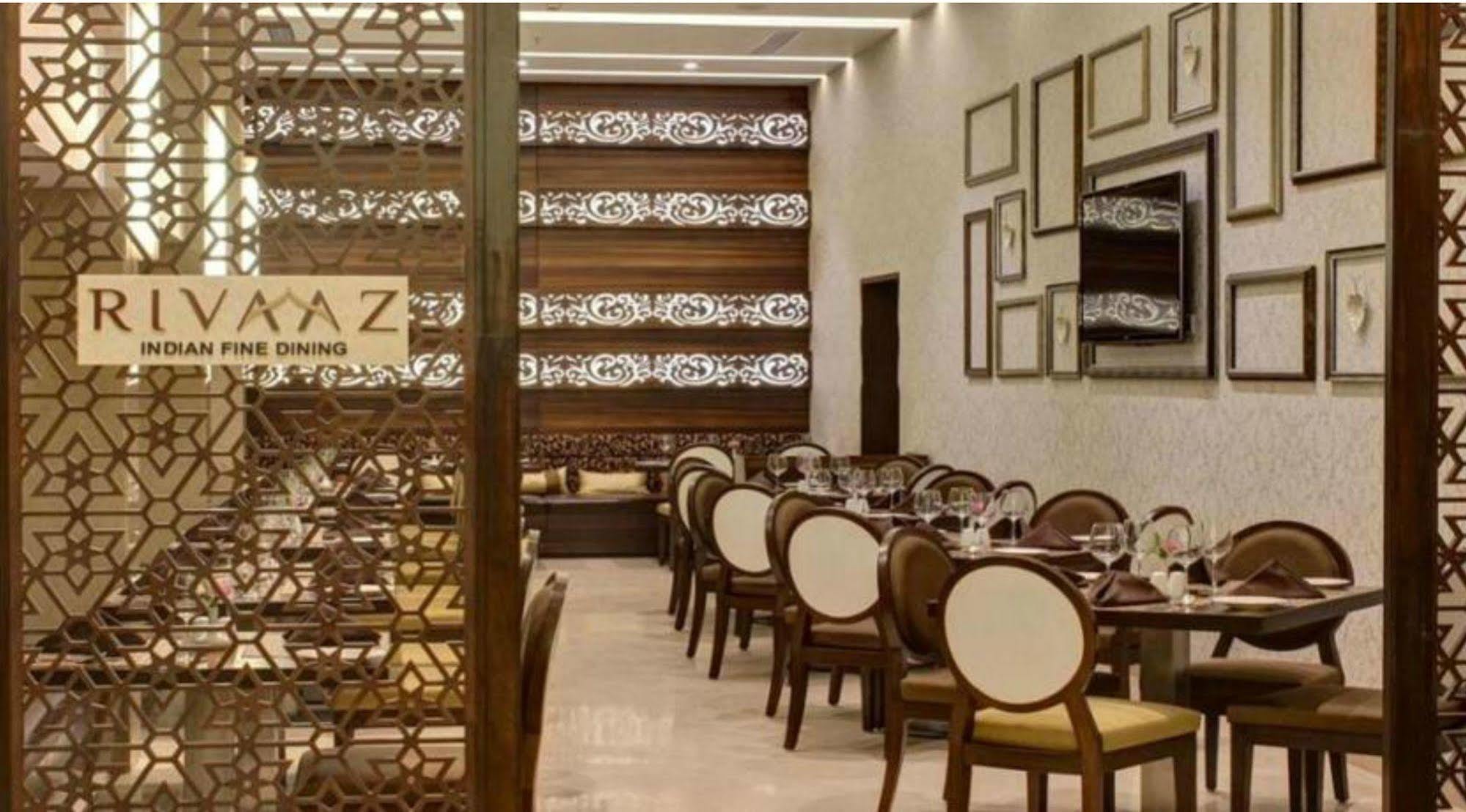 The Sahil Hotel Mumbai Exterior foto